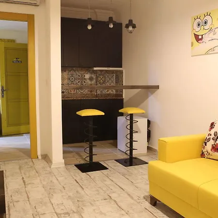 מלון דירות Voswos Garage Coffee 3*