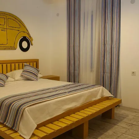 Hotel Voswos Garage Coffee Antalya